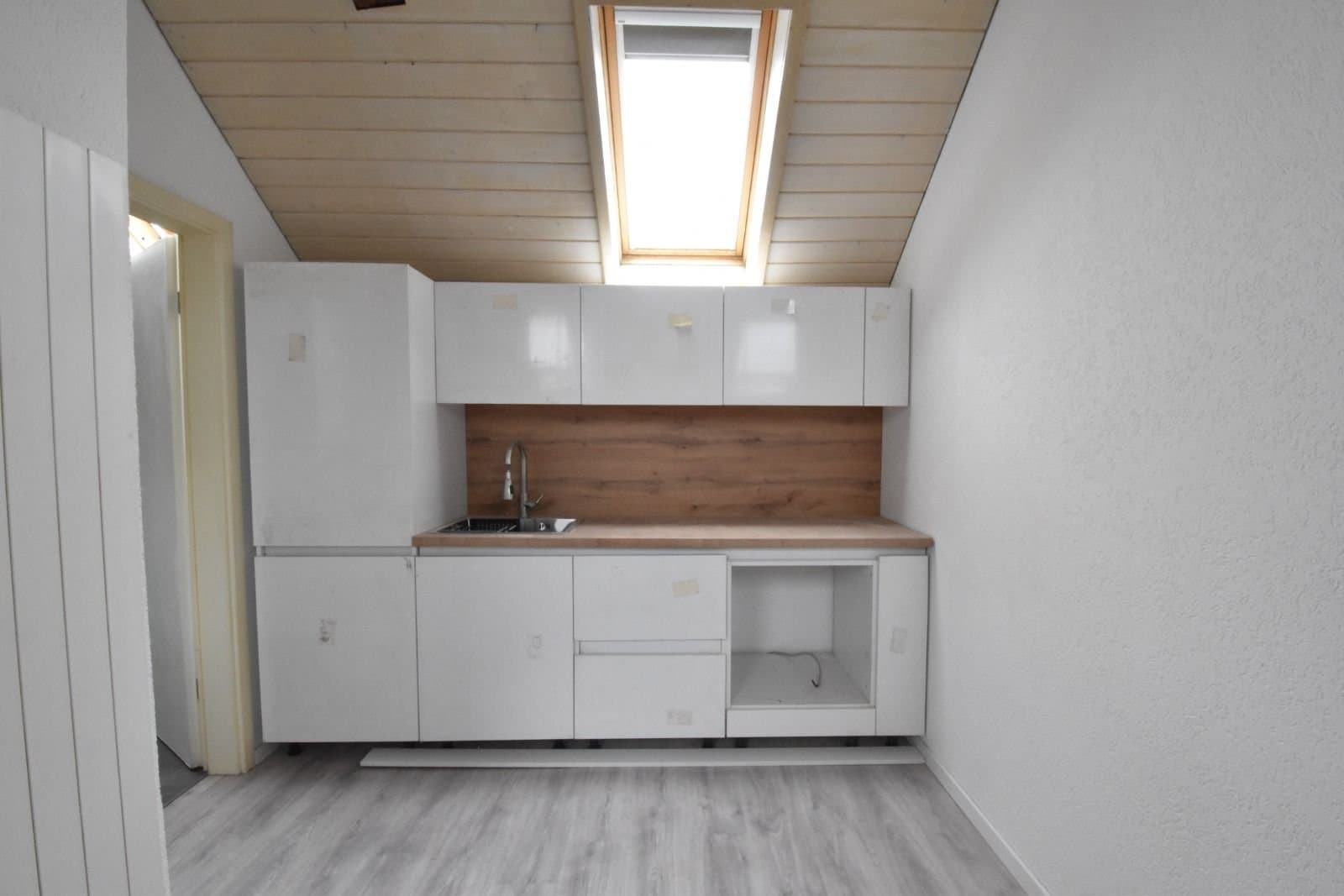 Moderne 2.5 Zimmer Wohnung